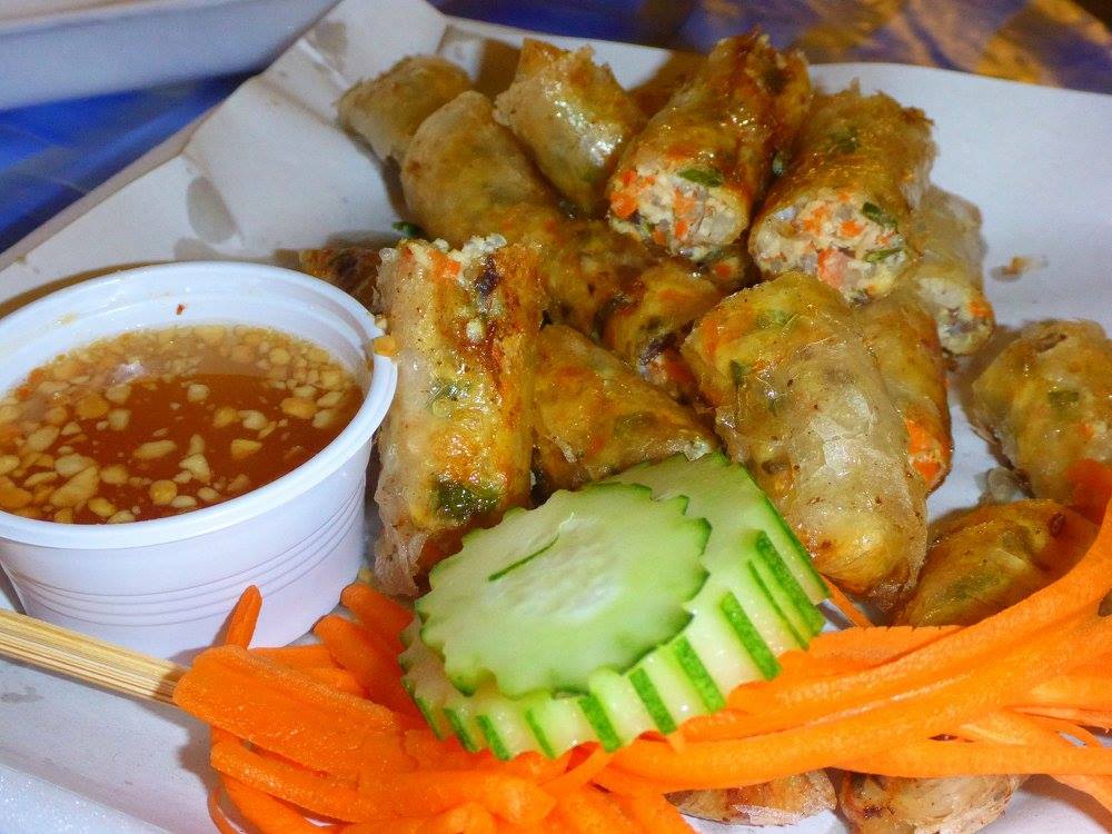 Nems au poulet vietnamiens